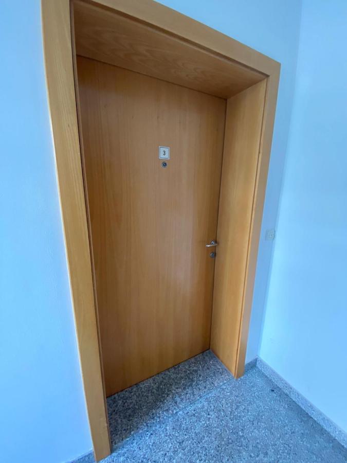 Apartment Dilba Новаля Екстериор снимка