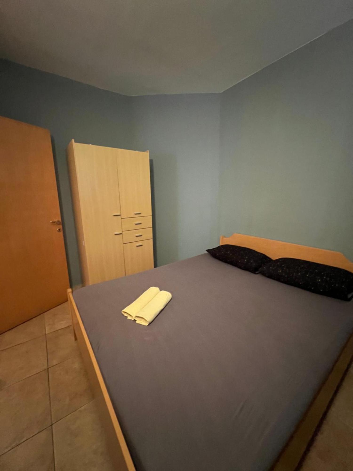 Apartment Dilba Новаля Екстериор снимка