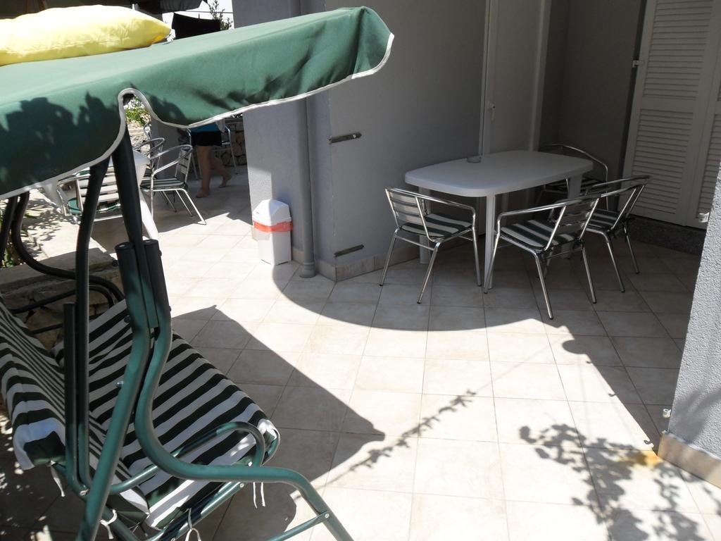Apartment Dilba Новаля Екстериор снимка